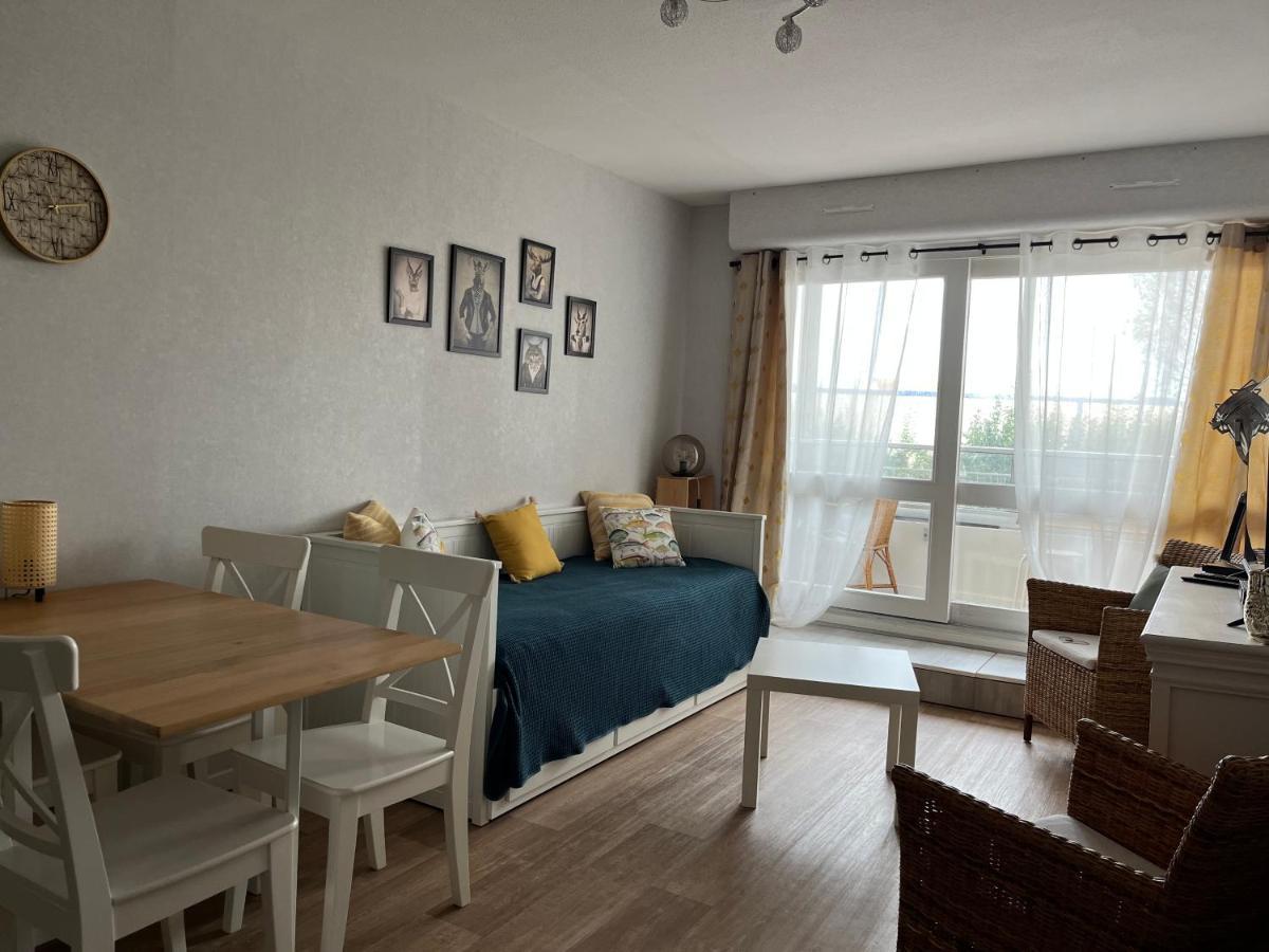 L'Escale Ensoleillee, 2 Pieces Sur Le Port Proche Juno Beach Курсель-сюр-Мер Екстер'єр фото